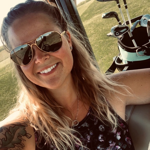 Meet your Posher, Ambur - Picture 1 of 1